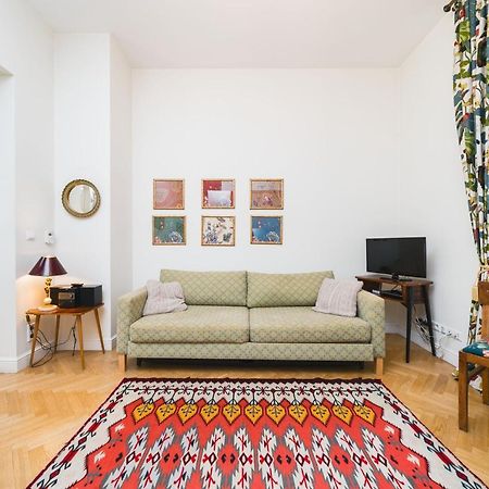 Classy Old Town Suites - By Upstairs Krakow Bagian luar foto